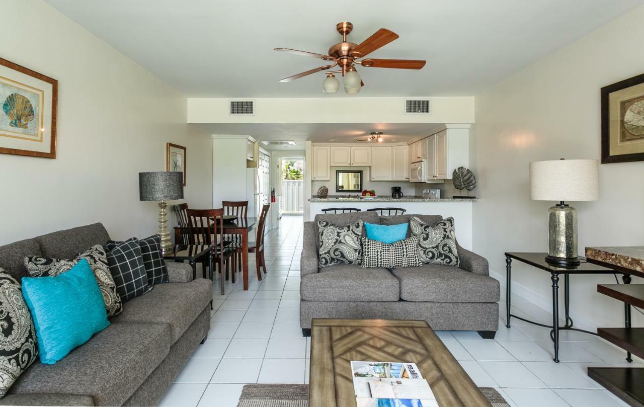 Beach Living At Island Pine Villas Blp Джорджтаун Экстерьер фото